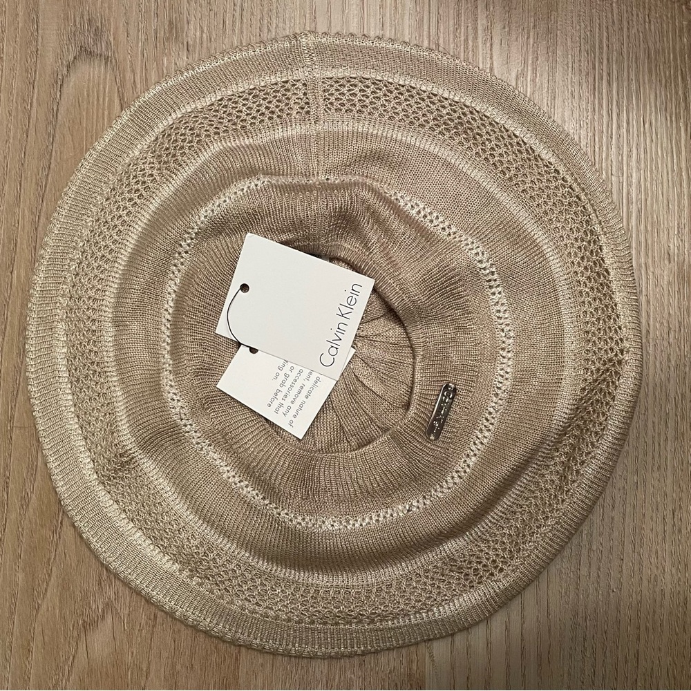 NWT Calvin Klein Beret in Beige Khaki Tan Brown